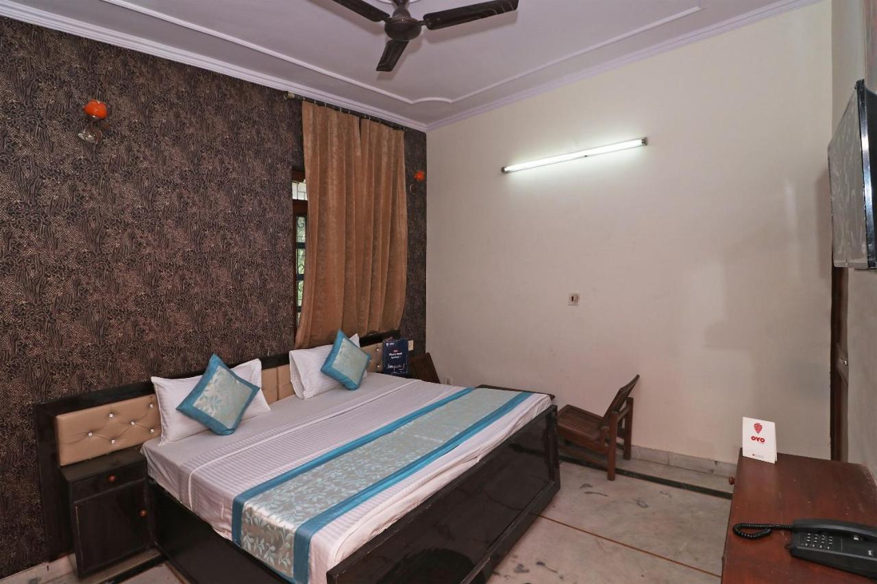 Hari Villa Residency --Near Noida Indoor Stadium Exteriör bild