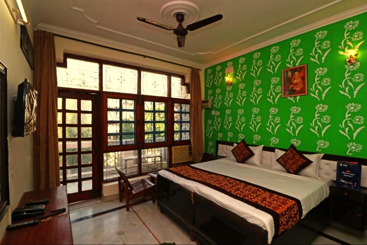 Hari Villa Residency --Near Noida Indoor Stadium Exteriör bild