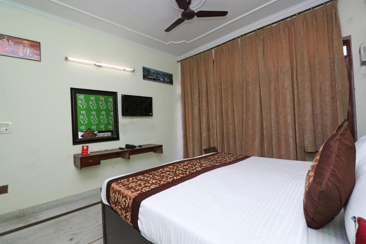 Hari Villa Residency --Near Noida Indoor Stadium Exteriör bild