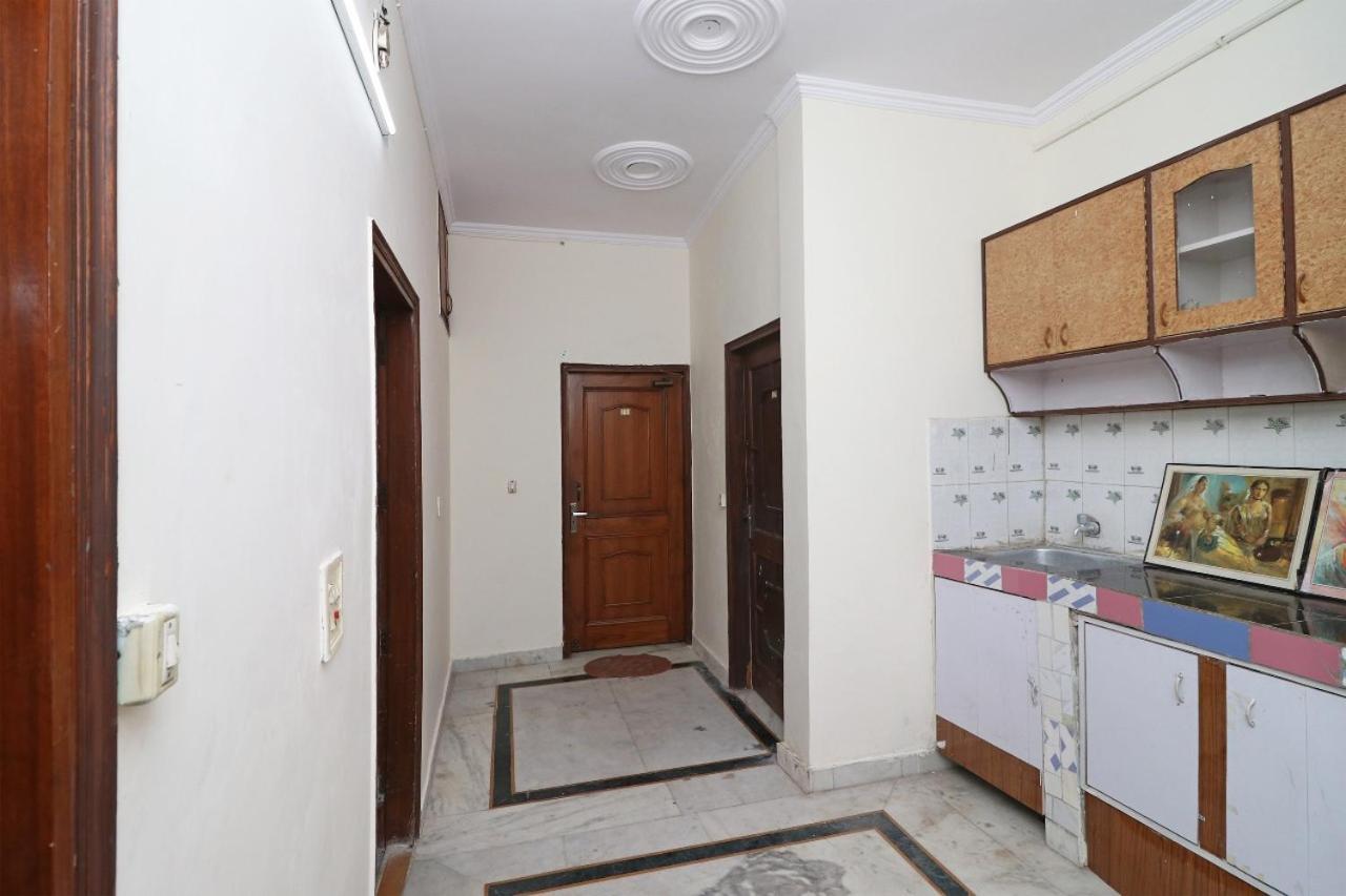 Hari Villa Residency --Near Noida Indoor Stadium Exteriör bild