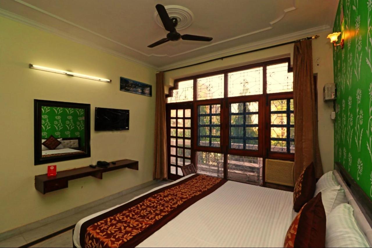 Hari Villa Residency --Near Noida Indoor Stadium Exteriör bild